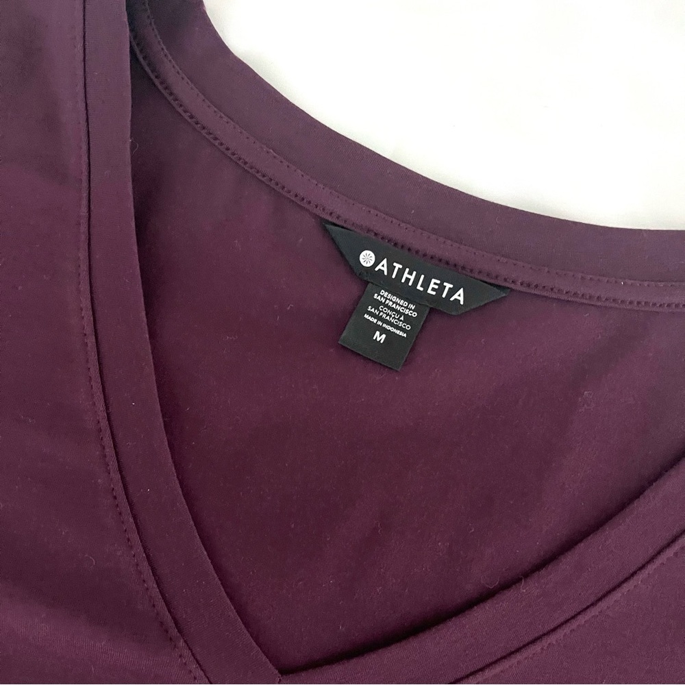 Athleta Outbound V-Neck LS Top M - Picture 9 of 9